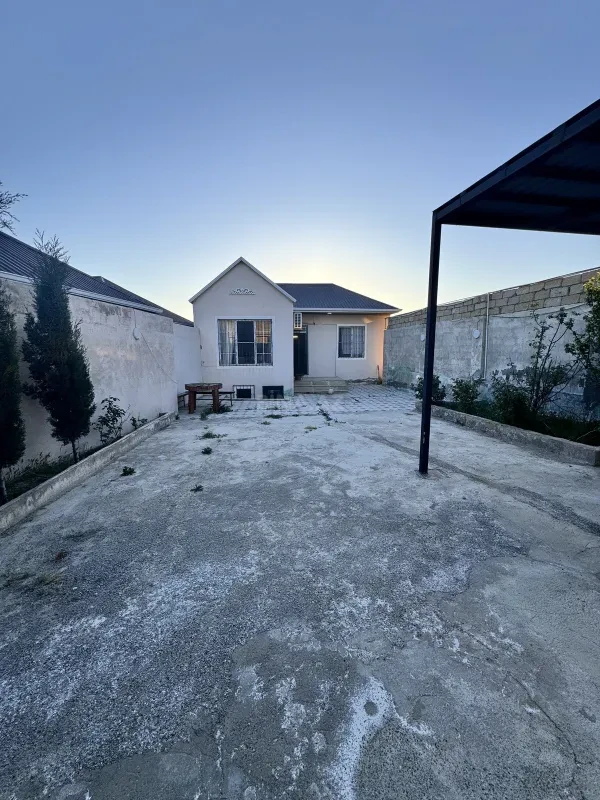 Satılır 3 otaqlı həyət evi 70 m²