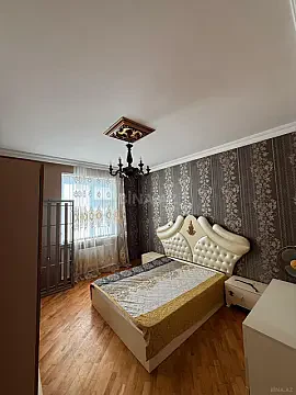 Kirayə verilir 3 otaqlı mənzil 105 m² — Bakı, İnşaatçılar 3 otaq 105.00 m²