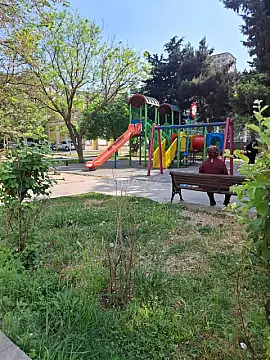 Satılır 2 otaqlı mənzil 60 m² — Bakı, Memar Əcəmi yanı 2 otaq 60.00 m²