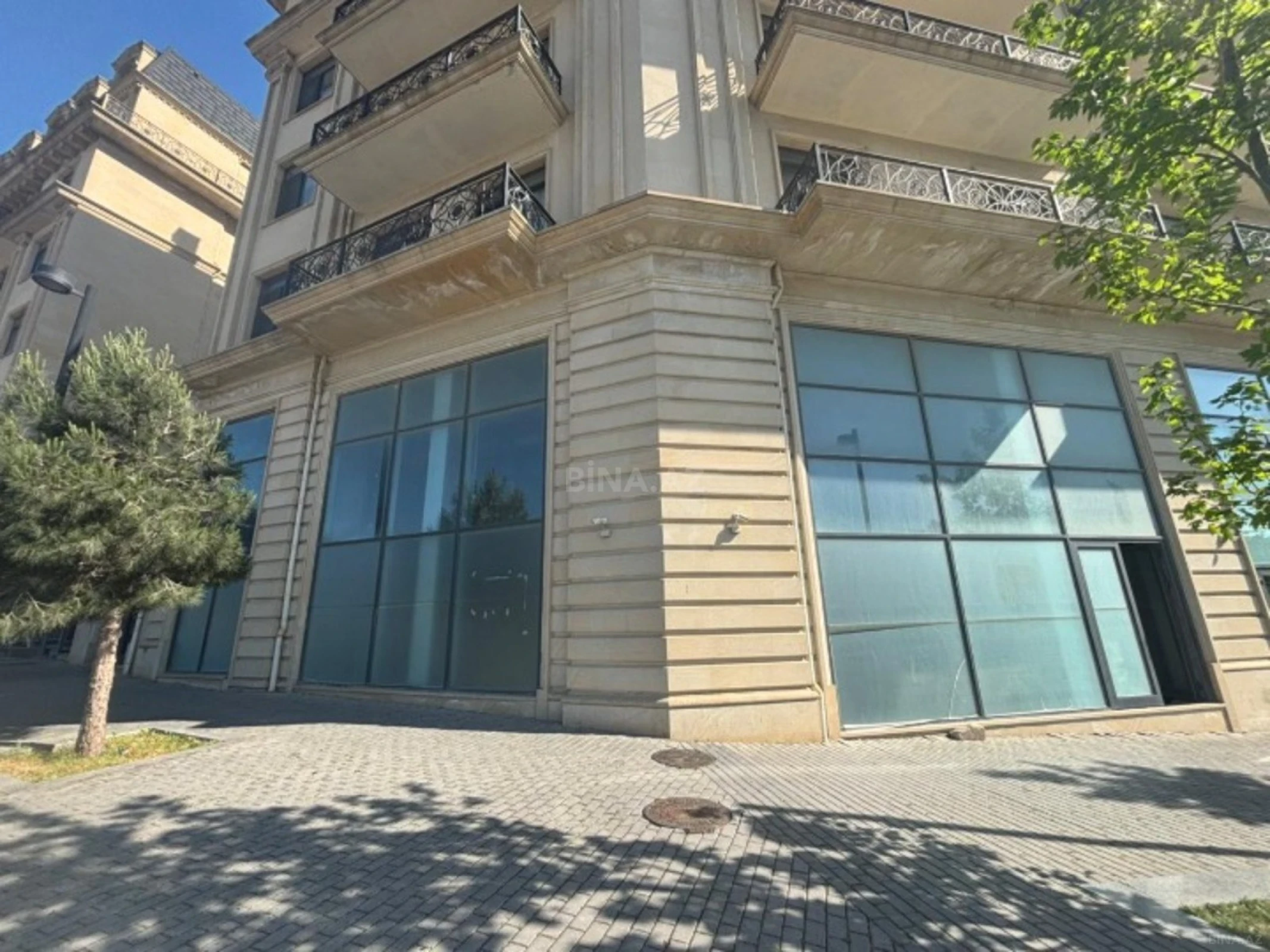 Kirayə verilir obyekt 530 m²