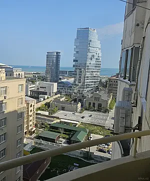 Kirayə verilir 2 otaqlı mənzil 90 m² — Bakı, Xətai 2 otaq 90.00 m²