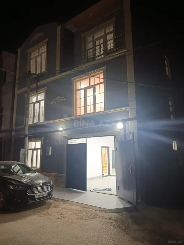 Satılır 7 otaqlı həyət evi 110 m²