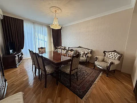 Satılır 3 otaqlı mənzil 130 m² — Bakı, Nəsimi 3 otaq 130.00 m²