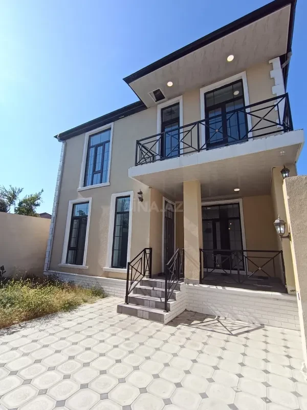 Satılır 4 otaqlı həyət evi 155 m²