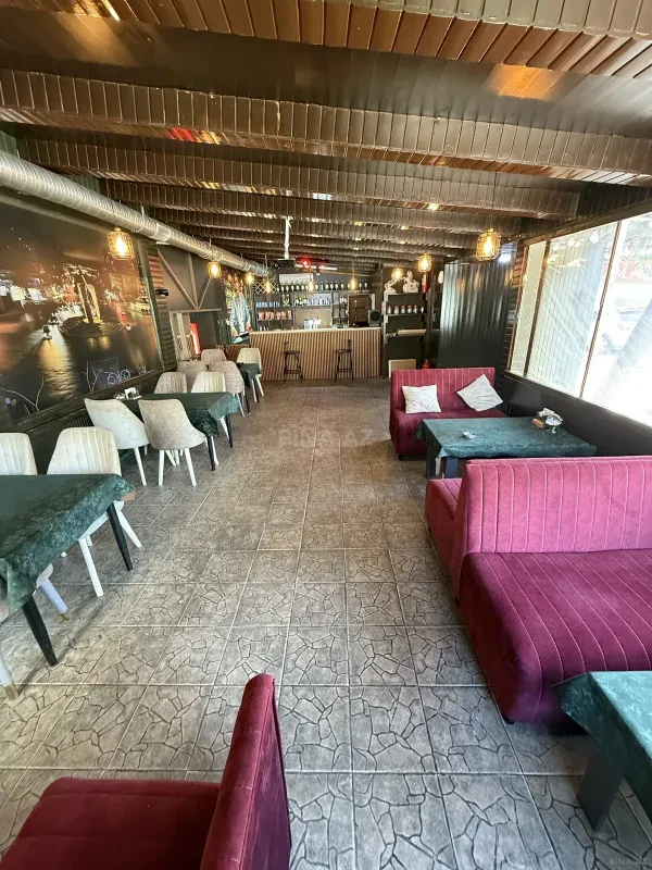 Kirayə verilir obyekt 160 m²