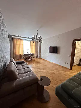 Satılır 2 otaqlı mənzil 75 m² — Bakı 2 otaq 75.00 m²