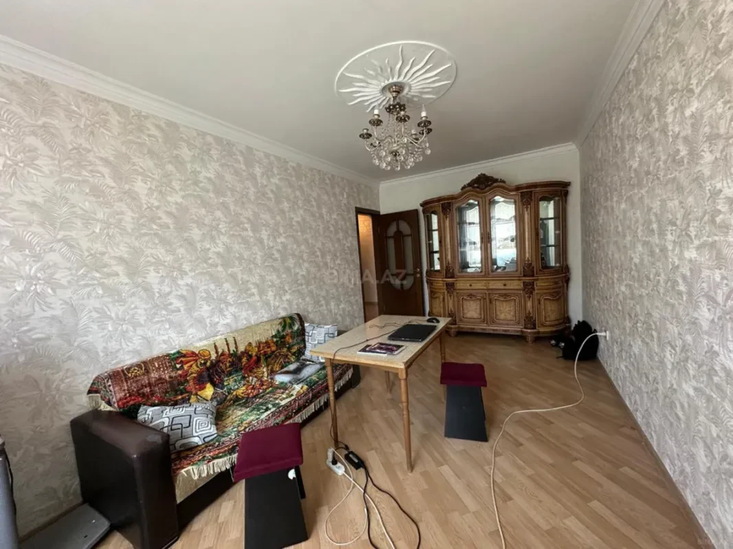Satılır 3 otaqlı mənzil 75 m²