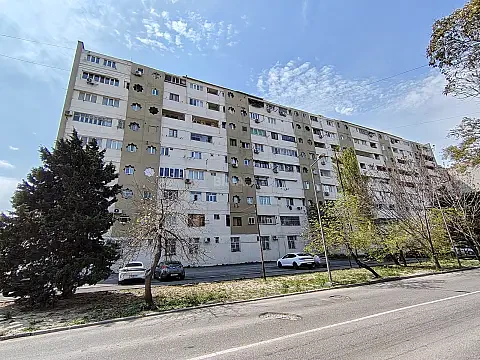 Satılır 3 otaqlı mənzil 70 m² — Bakı 3 otaq 70.00 m²