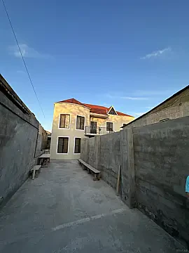 Satılır 6 otaqlı həyət evi 200 m² — Bakı, Lökbatan 6 otaq 200.00 m²