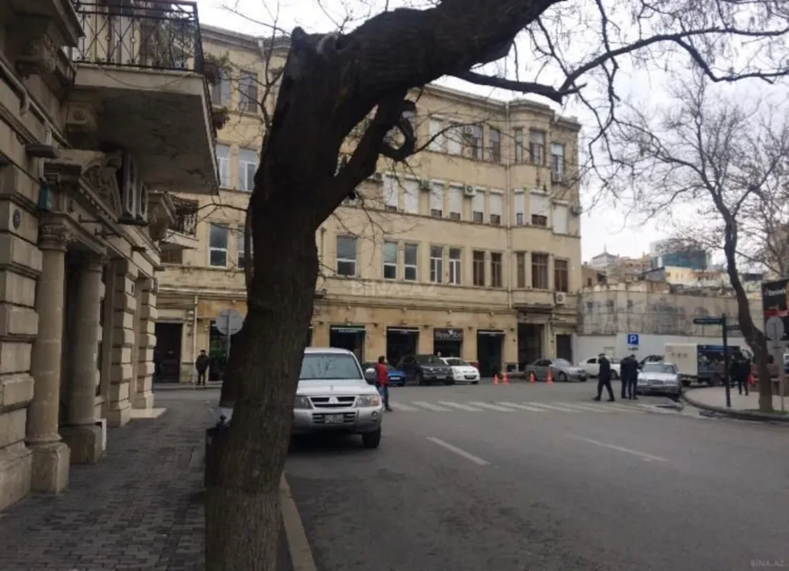 Kirayə verilir 2 otaqlı mənzil 60 m²