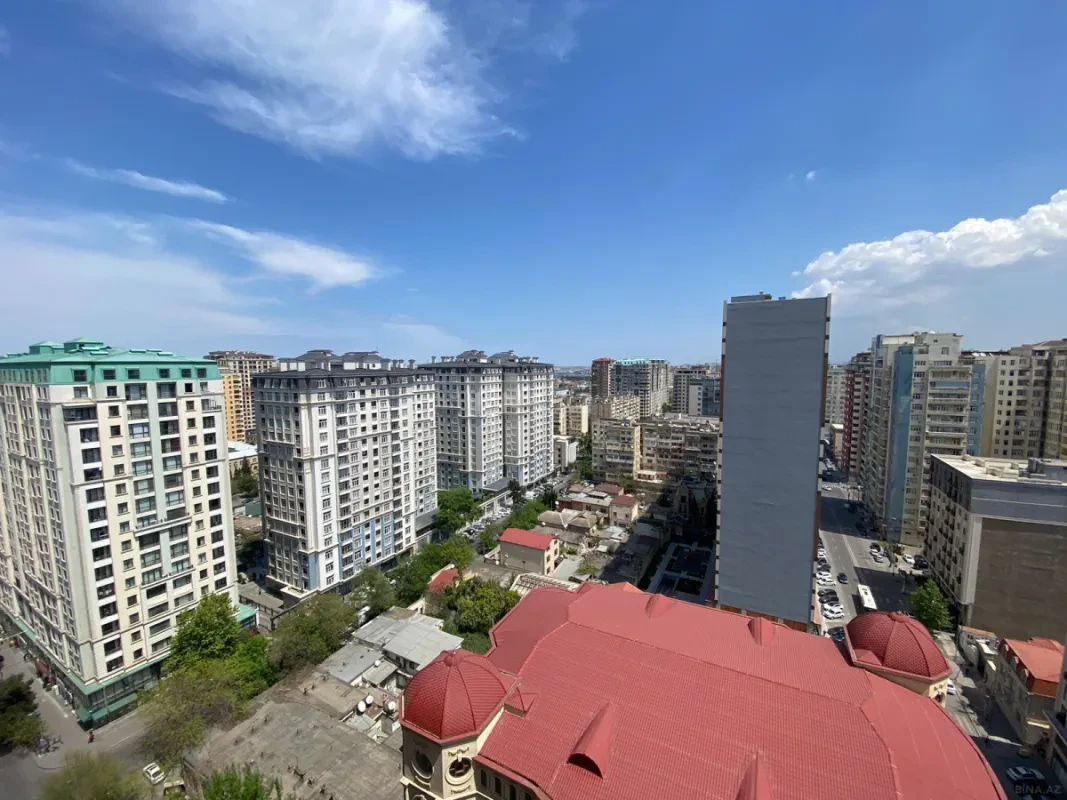 Kirayə verilir 3 otaqlı mənzil 105 m²