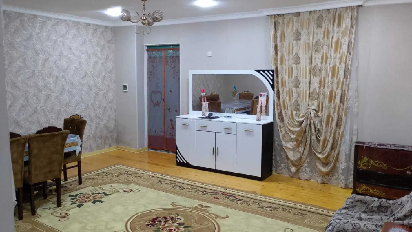 Satılır 3 otaqlı həyət evi 100 m²