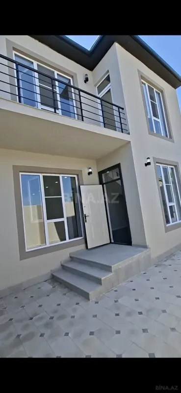 Satılır 4 otaqlı həyət evi 150 m²