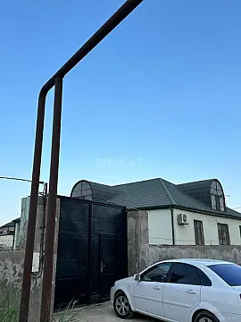 Satılır 4 otaqlı həyət evi 270 m² — Bakı 4 otaq 270.00 m²