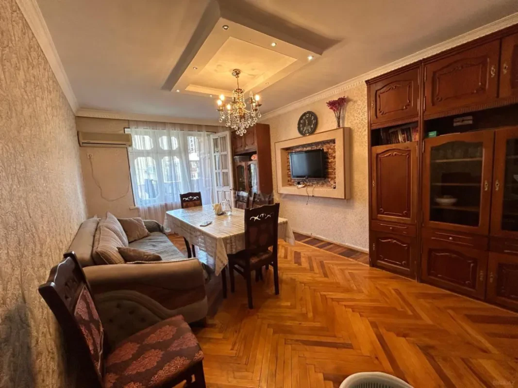Kirayə verilir 3 otaqlı mənzil 75 m²