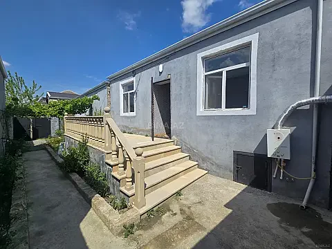 Satılır 3 otaqlı həyət evi 100 m² — Bakı, Binə 3 otaq 100.00 m²