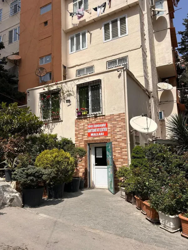Satılır 3 otaqlı mənzil 100 m²