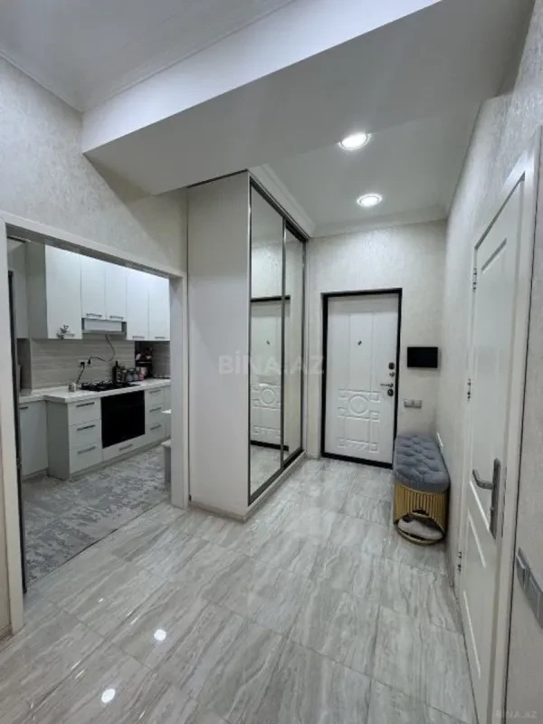Satılır 2 otaqlı mənzil 68 m²