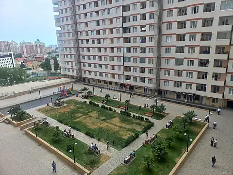 Satılır 3 otaqlı mənzil 125 m² — Bakı 3 otaq 125.00 m²