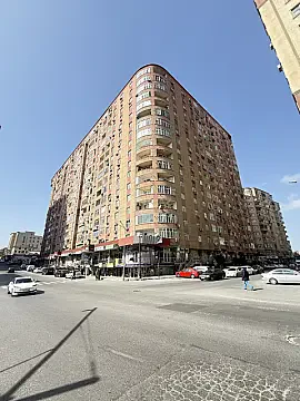 Satılır 3 otaqlı mənzil 120 m² — Bakı 3 otaq 120.00 m²