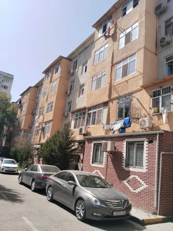 Satılır 3 otaqlı mənzil 65 m²