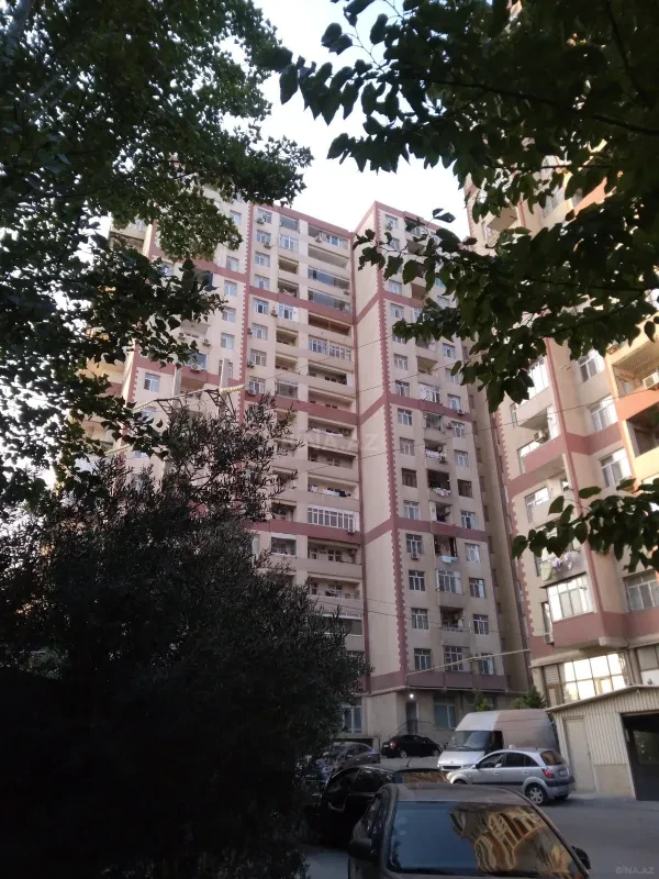 Satılır 2 otaqlı mənzil 57 m²