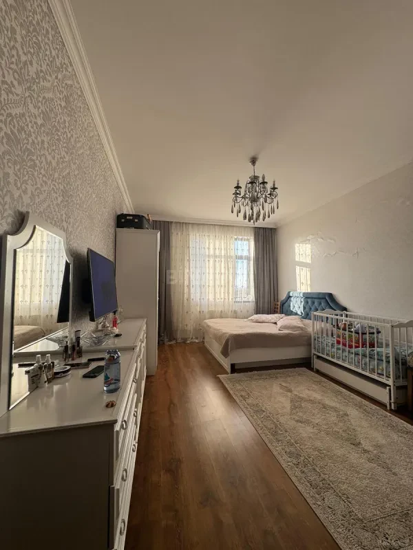Satılır 1 otaqlı mənzil 45 m²