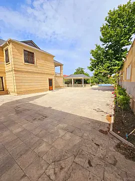 Satılır 6 otaqlı həyət evi 300 m² — Bakı, Novxanı 6 otaq 300.00 m²