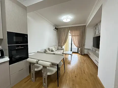 Kirayə verilir 2 otaqlı mənzil 65 m² — Bakı 2 otaq 65.00 m²