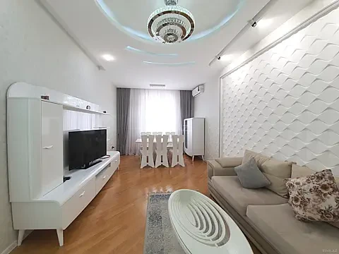 Satılır 3 otaqlı mənzil 95 m² — Bakı, Nizami 3 otaq 95.00 m²