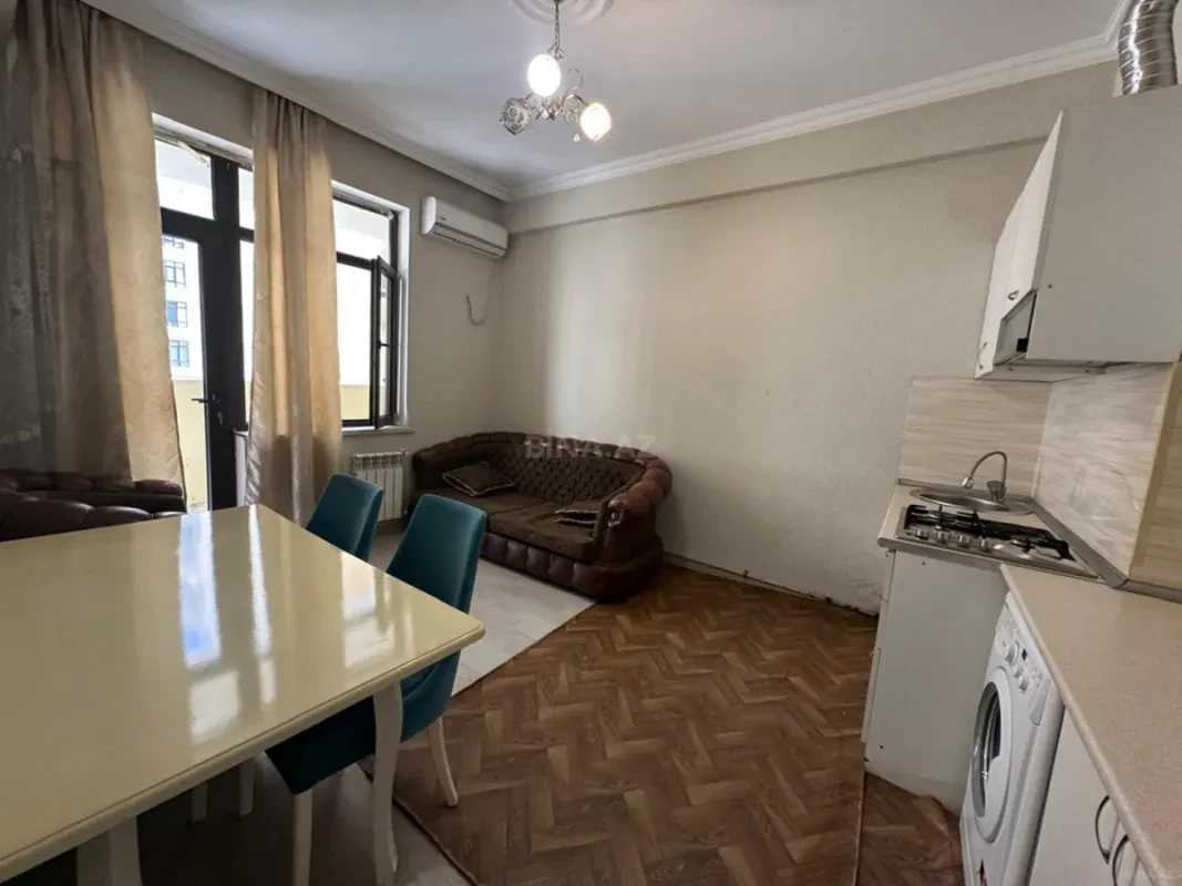 Kirayə verilir 2 otaqlı mənzil 50 m²