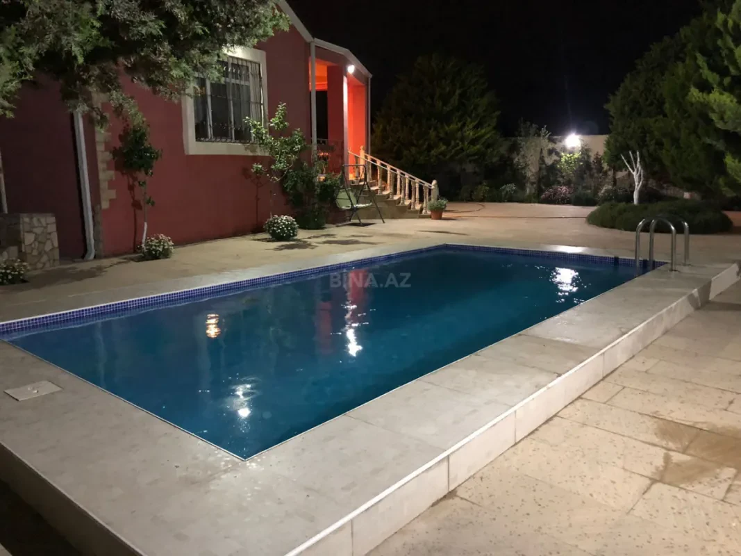 Kirayə verilir 4 otaqlı həyət evi 121 m²