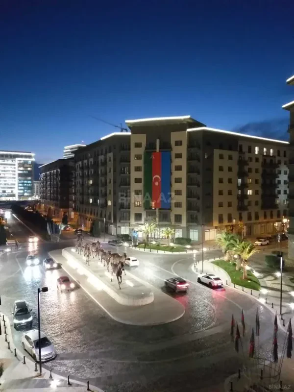 Satılır 2 otaqlı mənzil 81 m²