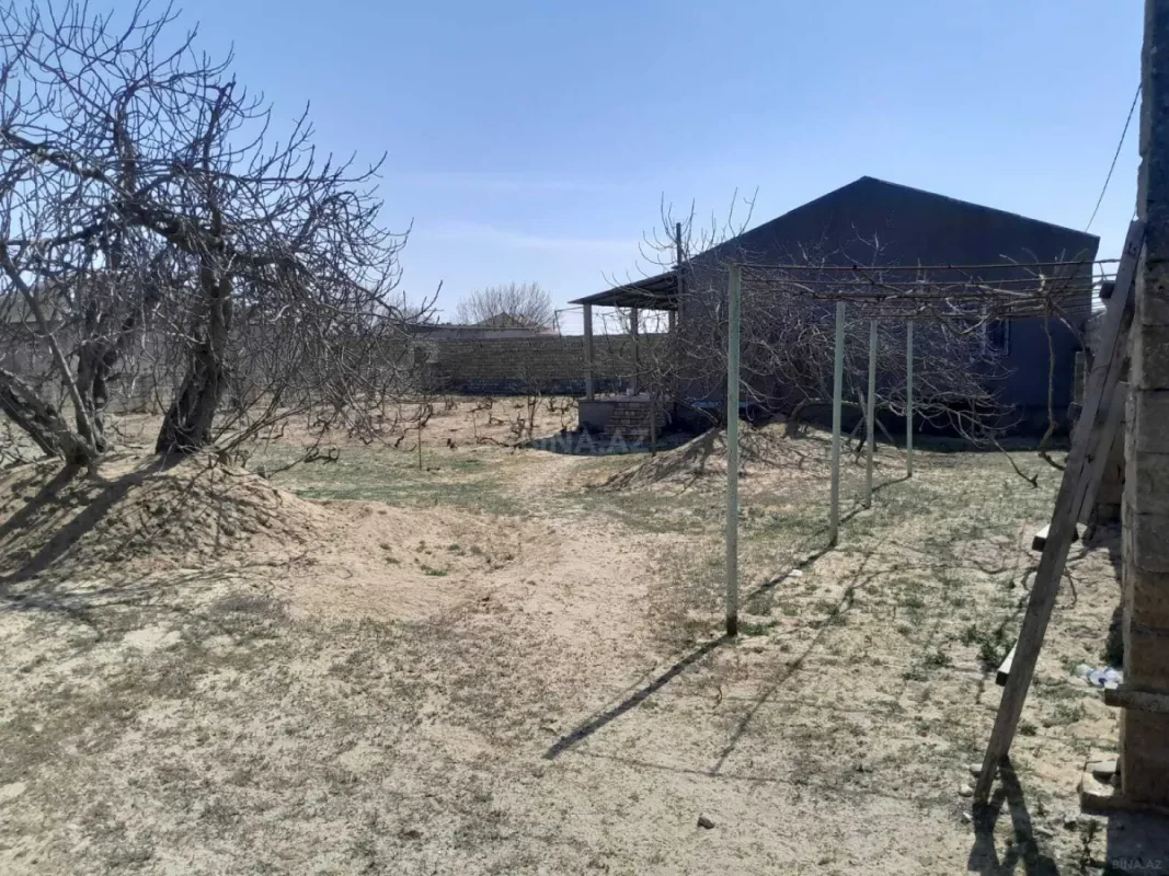 Satılır 3 otaqlı həyət evi 80 m²