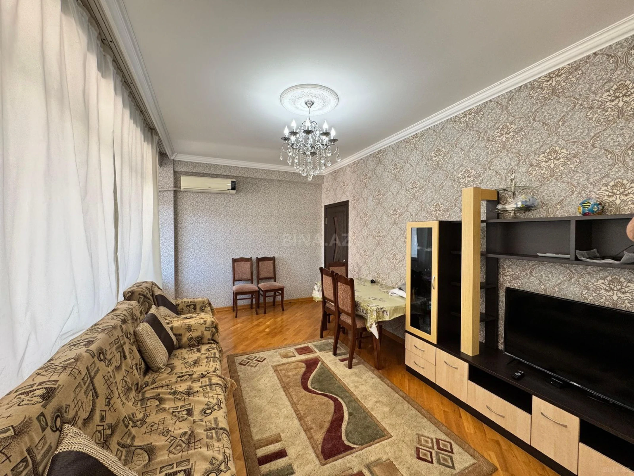 Satılır 3 otaqlı mənzil 102 m²