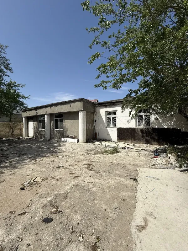 Satılır 4 otaqlı həyət evi 120 m²