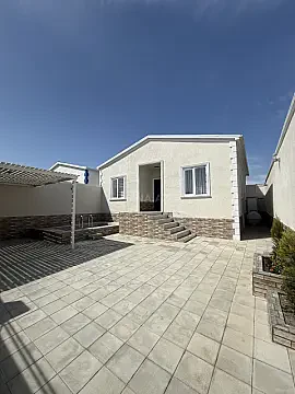 Satılır 3 otaqlı həyət evi 60 m² — Bakı, Novxanı 3 otaq 60.00 m²
