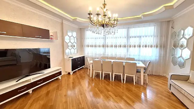 Kirayə verilir 4 otaqlı mənzil 155 m² — Bakı, Xətai 4 otaq 155.00 m²
