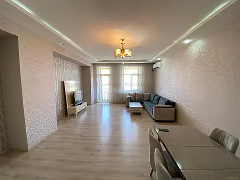Kirayə verilir 3 otaqlı mənzil 150 m² — Bakı, İnşaatçılar 3 otaq 150.00 m²