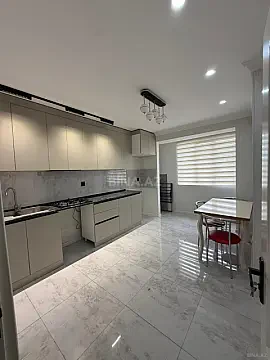 Kirayə verilir 2 otaqlı mənzil 50 m² — Bakı 2 otaq 50.00 m²