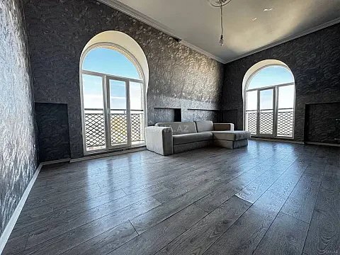 Satılır 3 otaqlı mənzil 84.3 m² — Bakı, Yeni Günəşli 3 otaq 84.30 m²