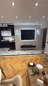 Kirayə verilir 3 otaqlı mənzil 95 m² — Bakı, Sahil qəs. 3 otaq 95.00 m²