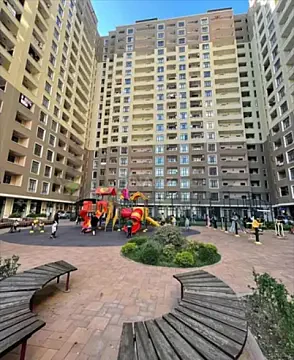 Kirayə verilir 3 otaqlı mənzil 100 m² — Bakı, İnşaatçılar 3 otaq 100.00 m²