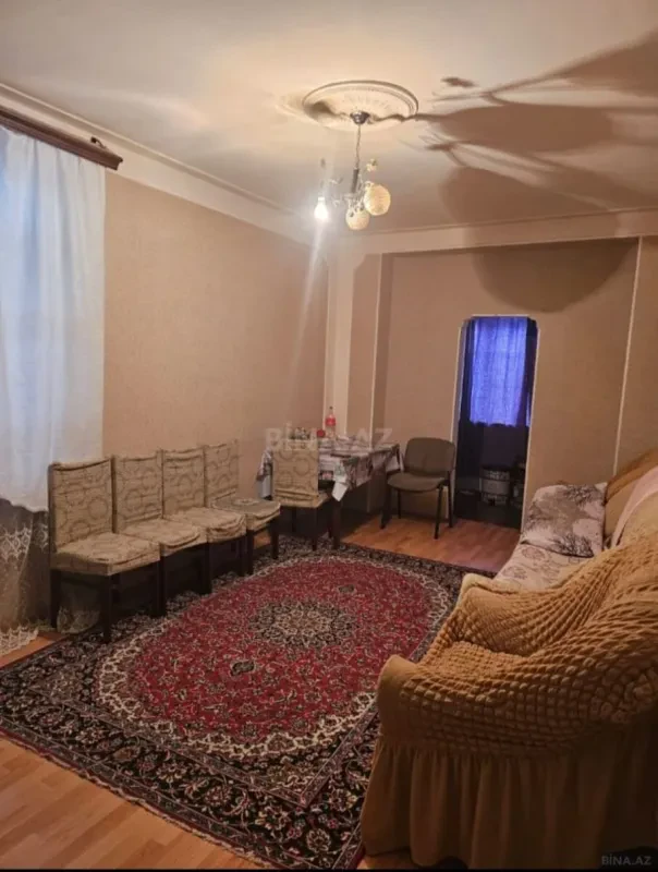 Satılır 1 otaqlı mənzil 35 m²