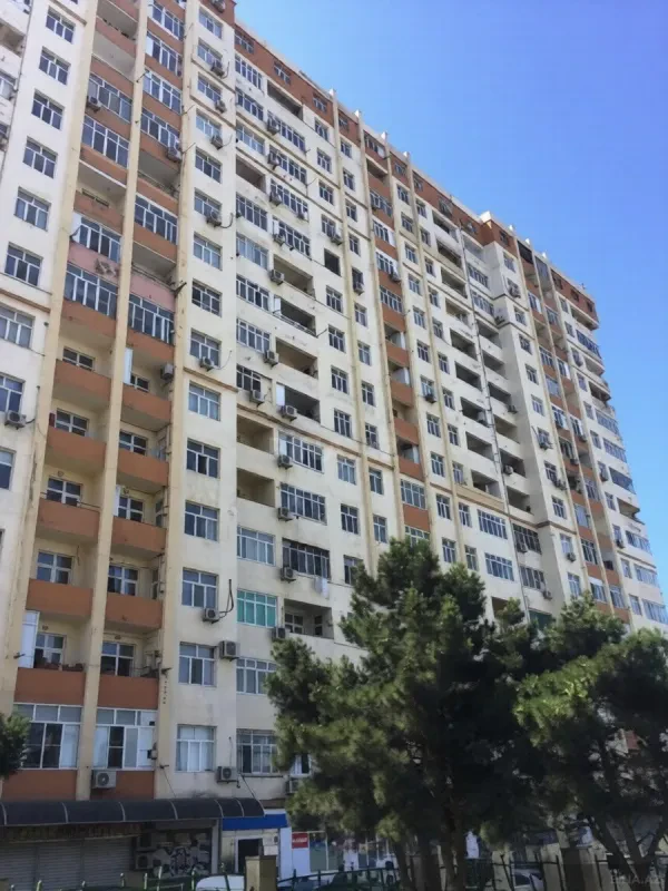 Satılır 2 otaqlı mənzil 75 m²