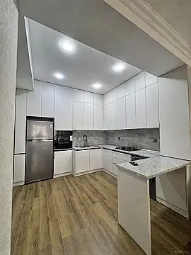 Kirayə verilir 3 otaqlı mənzil 105 m² — Bakı, Nərimanov 3 otaq 105.00 m²