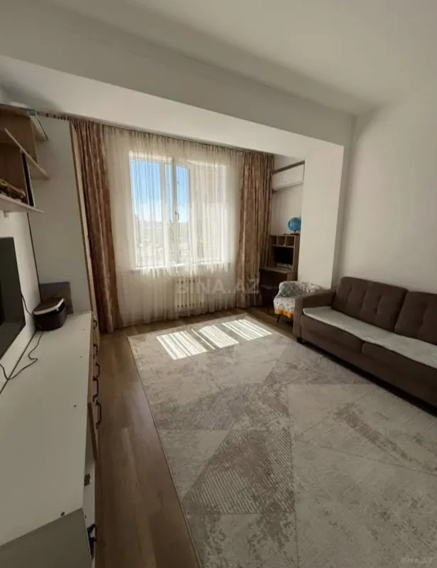 Kirayə verilir 2 otaqlı mənzil 50 m²