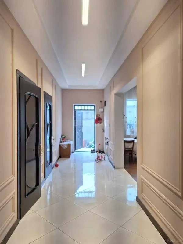 Satılır 4 otaqlı həyət evi 170 m²
