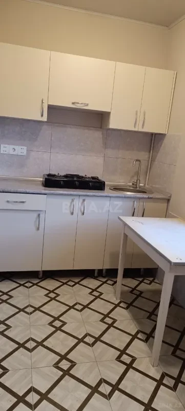 Kirayə verilir 1 otaqlı həyət evi 20 m²