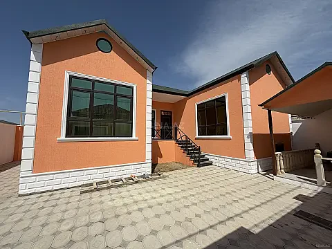 Satılır 4 otaqlı həyət evi 94 m² — Bakı 4 otaq 94.00 m²